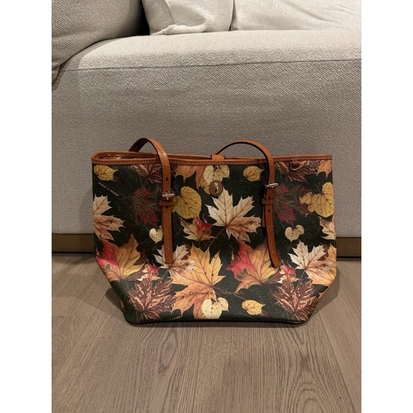 Dooney & Bourke  Maple‎ Leaf  Tote dover Rare Bag leaves olive - Picture 2 of 7